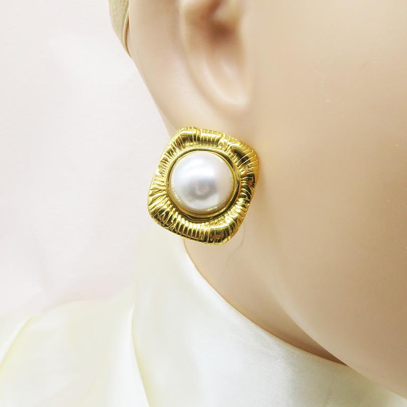 18K Barock-Perlen-Ohrstecker: Retro Edelstahl, Vielseitiges High-End-Design für Frauen