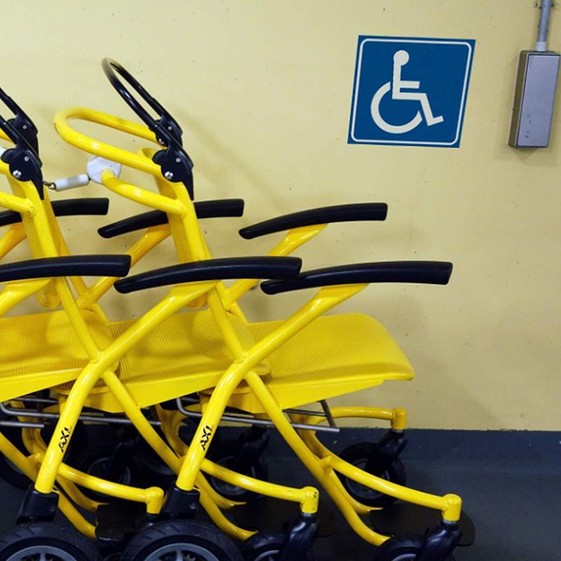 4/2Pcs Disabled Sign Disability Mobility Parking Car Sticker Pvc Decal For Auto