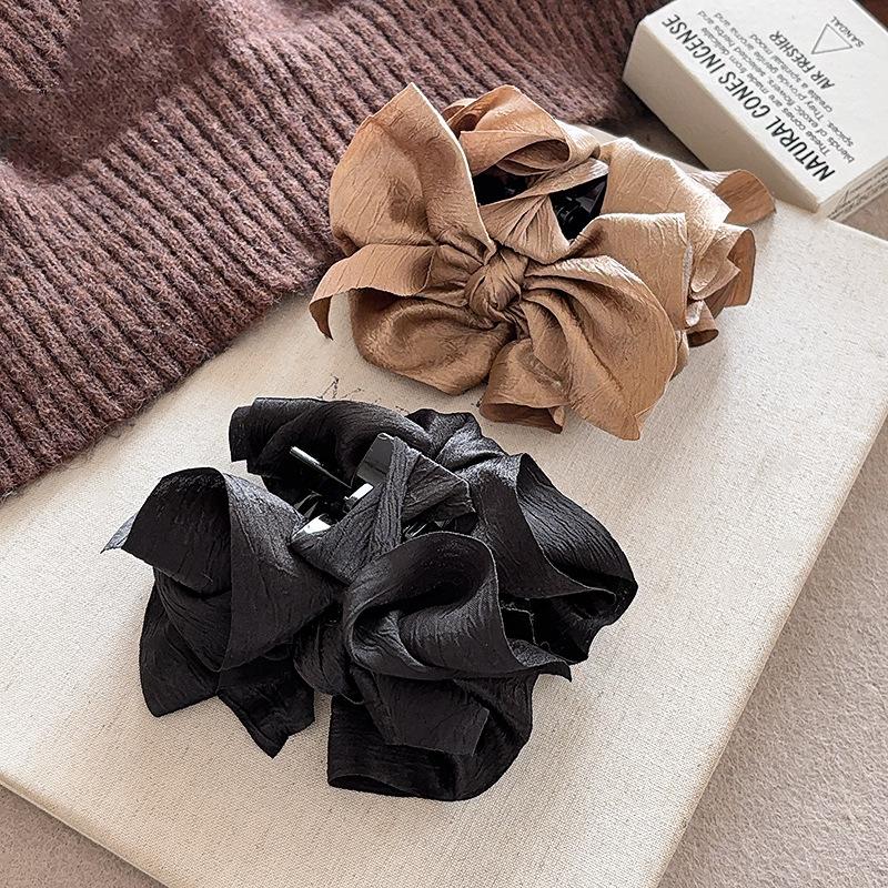 Hepburn style large bow grab clip women's hairpin back head disc hair shark clip hairpin clip headdress