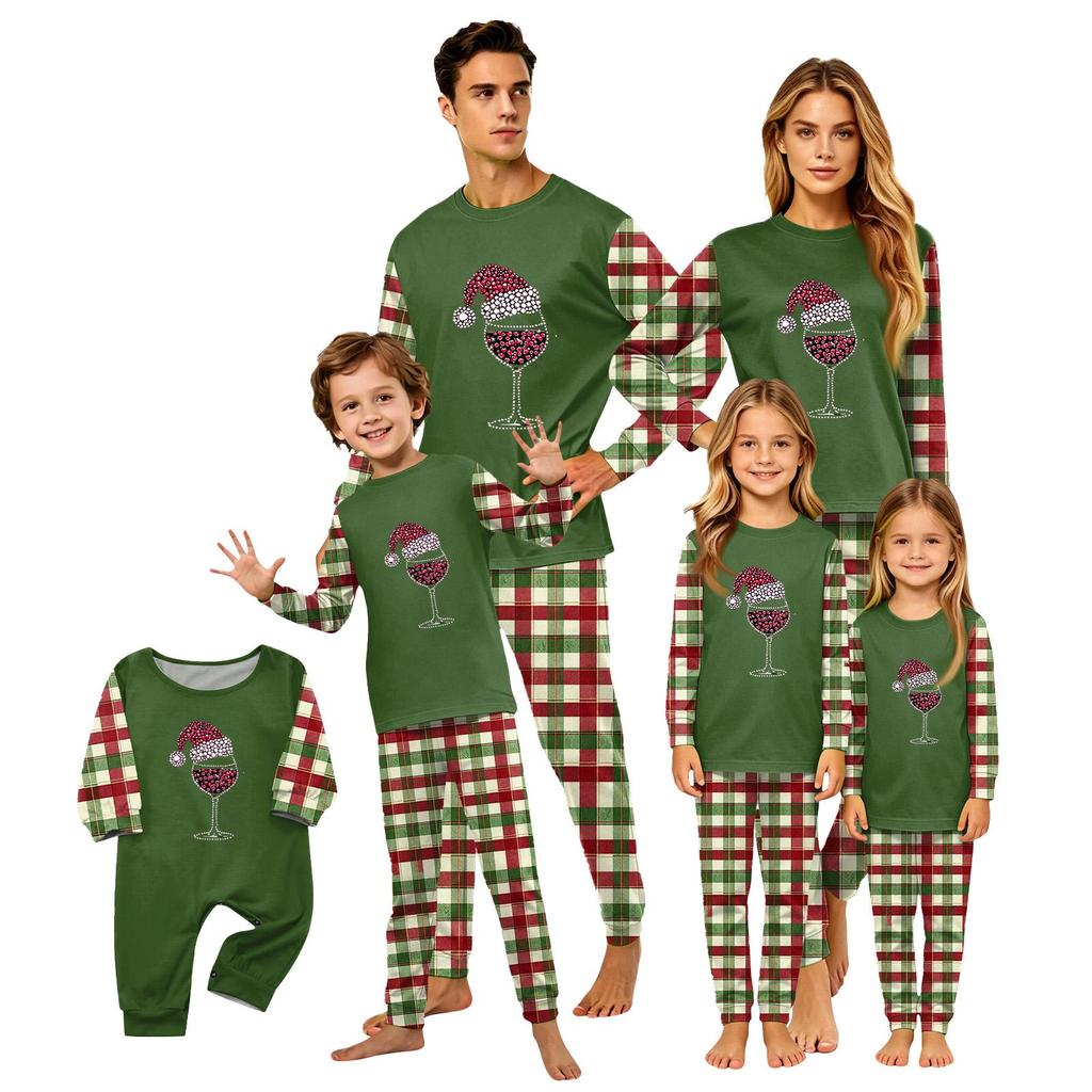 Christmas-print long-sleeve and long-pant matching family loungewear set
