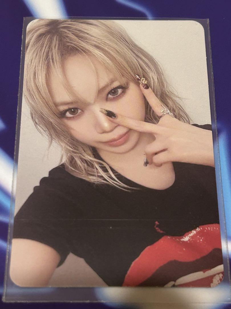 

[USED] Le sserafim hello82 crazy Chaewon trading card