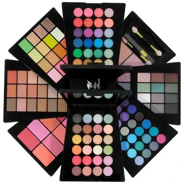 Schminkset (2 Puder, 8 Rouges, 120 Lidschatten)