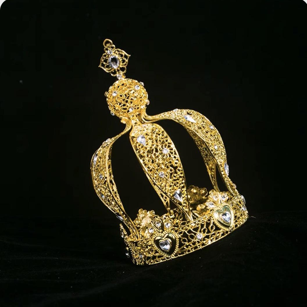 

Европейский ретро металлический замок корона королевы властная корона свадебный фестиваль день рождения цветы украшение для торта украшение