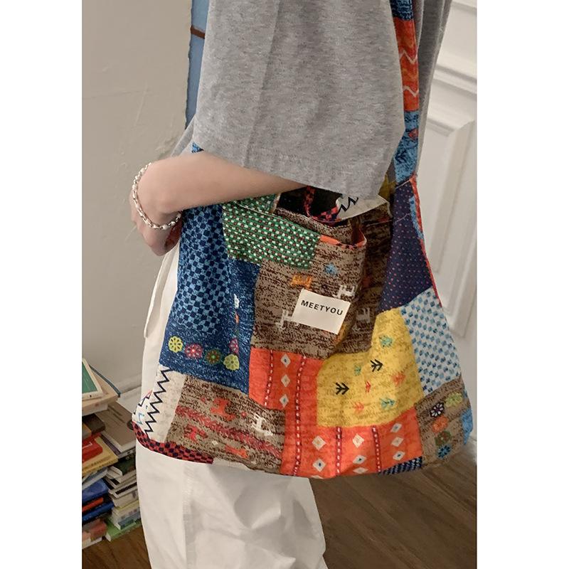 

Korean version of simple commuter canvas bag women s 2025 new handbag plaid shoulder bag student retro canvas bag разноцветный