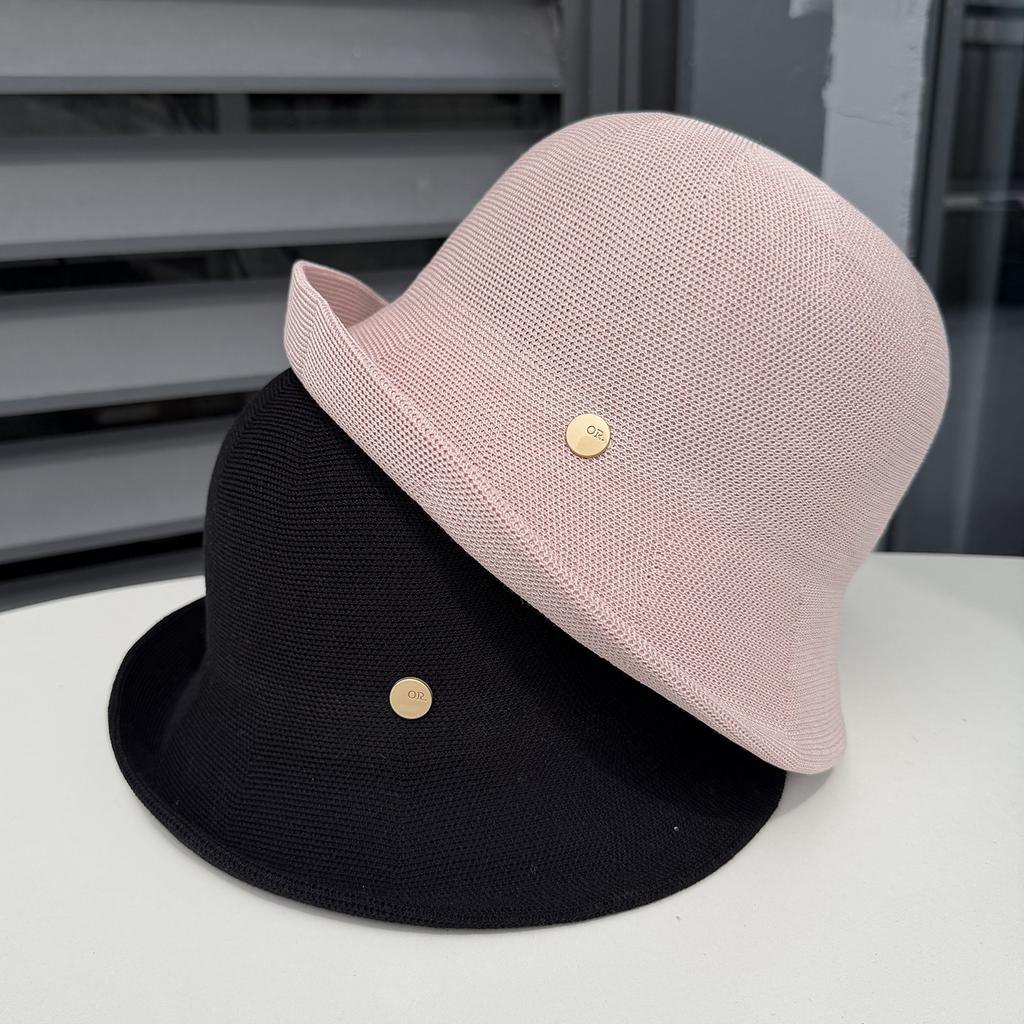 Niche Metal Standard Crimped Bucket Hat Women's Casual Simple Washbasin Hat Spring and Summer Travel Breathable Sun Hat