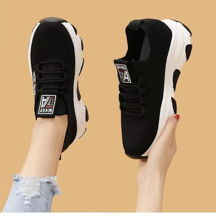 Women's Shoes Spring New Style Flying Knit Casual Shoes Thick Sole Slim Dad Shoes Lightweight Soft Sole Sports Shoes Single Shoes
