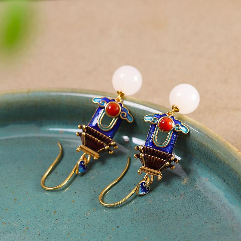 Exquisite and luxurious court-shaped earrings for women retro style Hetian jade enamel porcelain craft Hanfu jewelry