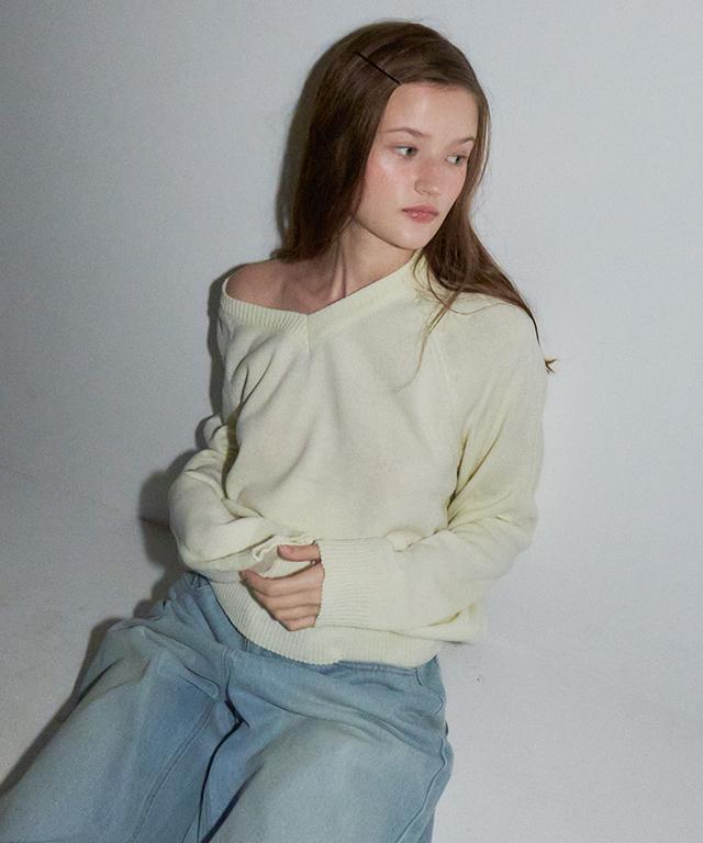 RONRON Cozy Loose Fit V Neck Knit Cream