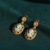 Yong Nuo Retro Court-Style Embossed Portrait Charm Bracelet Set In Aged Gold