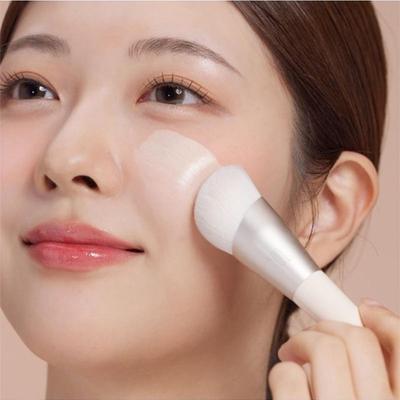 Tulip Cover Foundation Brush