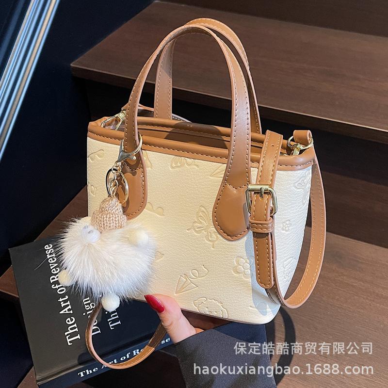 This Year's Popular Small Bag Women's 2025 New Fashion Versatile Messenger Bag Spring and Summer Portable Bucket Bag