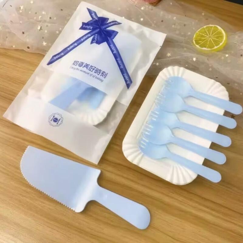 Disposable Plastic Cake Party Set