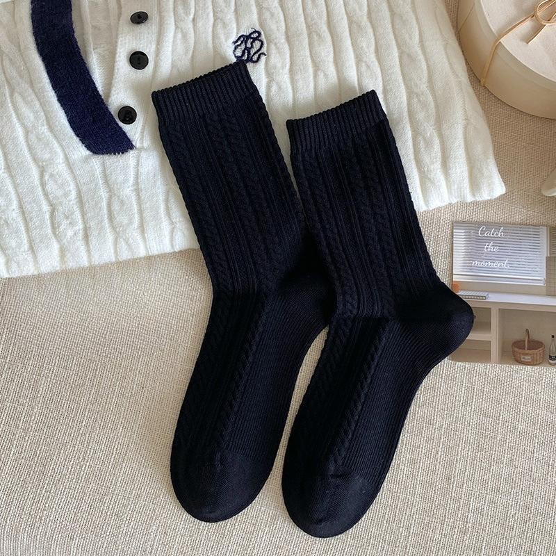 Autumn and Winter Socks for Women: Pure Cotton Slightly Pressed Mid-calf Socks with Linen Patterns for Warmth. Pile Socks