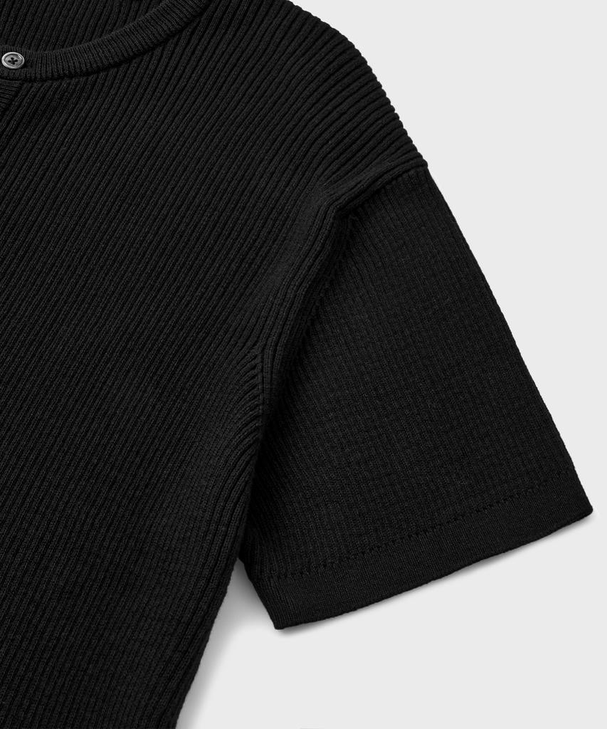 Beulaendideu Hard Twist Ribbed Henley Neck Half Knit [Black]