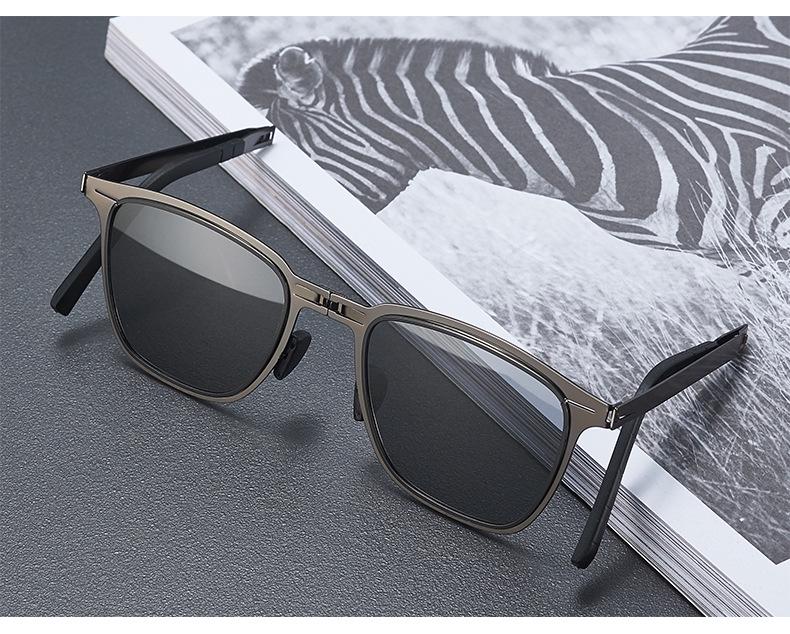 Lightweight Foldable Polarized Sunglasses with Anti-Lost Design - Perfect for Fashionable Outings.