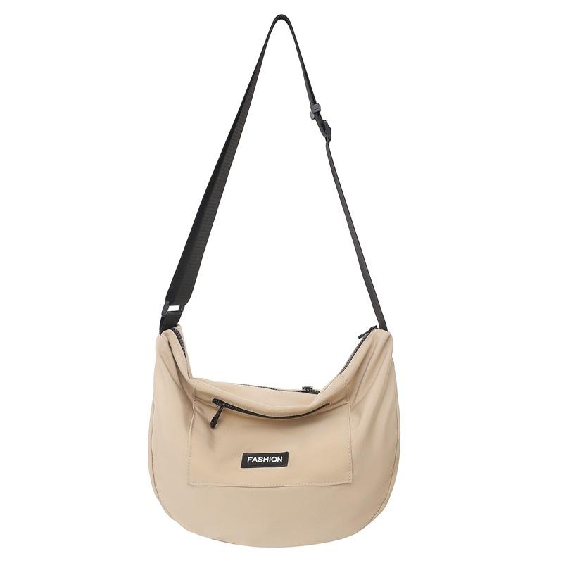 Korean Retro Street Messenger Bag High Value Simple Casual Neutral Style Dumpling Bag Men's and Women's Large Capacity Messenger Bag