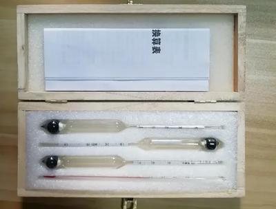 Vodka, Whisky Wooden Box-packed Alcohol Meters (range 0 - 40%, 30 - 70%, 70 - 100%) High-precision 4-piece Set Alcohol Testers