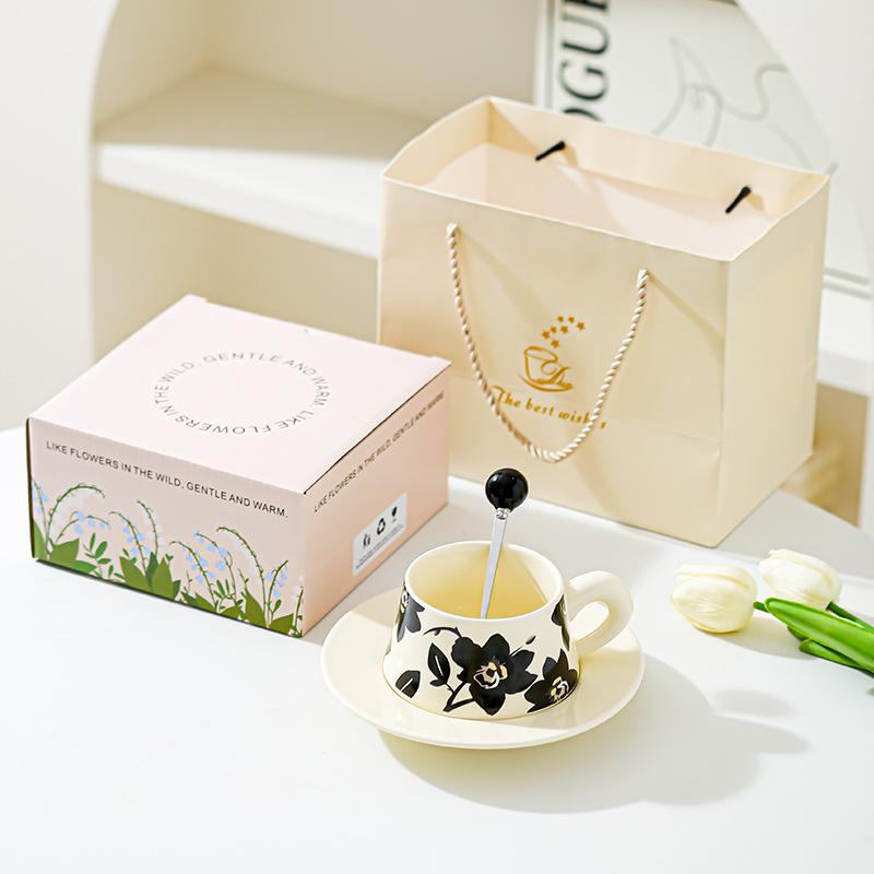 Creative Office Worker Afternoon Tea Coffee Cup Saucer Set Ceramic Cup High End Sense Housewarming Wedding Socks Gift Cup