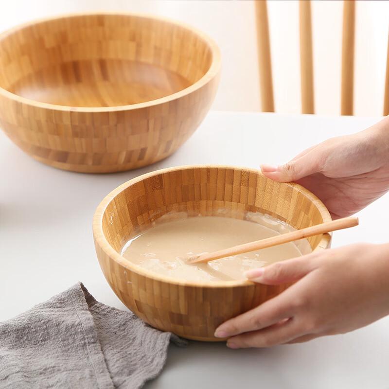 Bambus-Salatschüssel im japanischen Stil