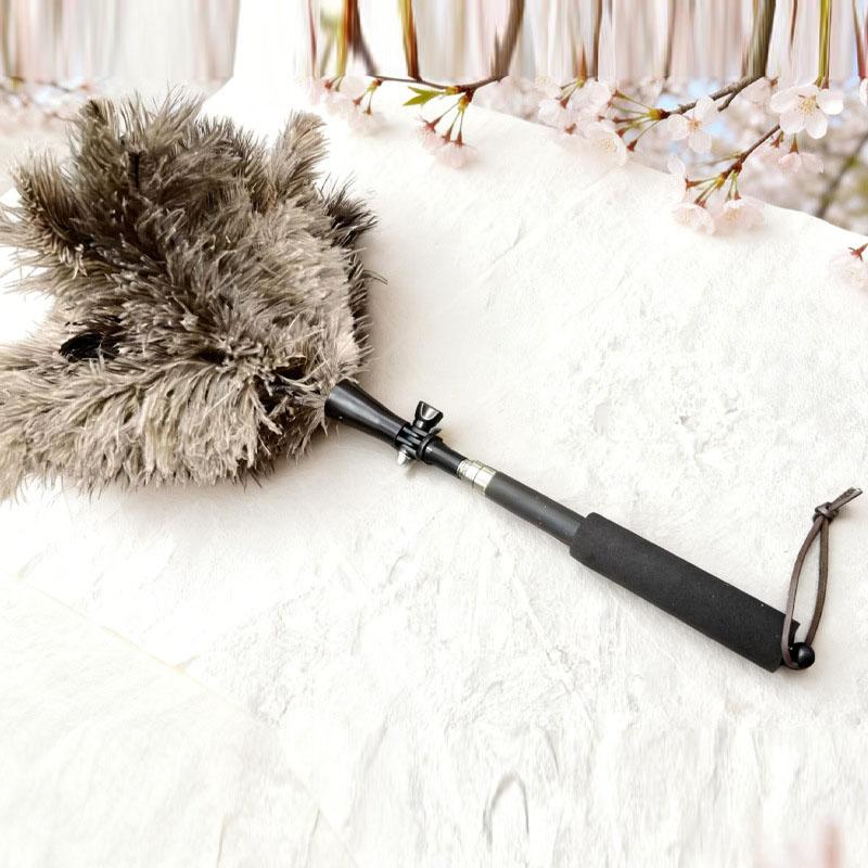 Feather Duster Wooden Handle Duster Anti-static Dust Removal for High Ceiling & Home Cleaning Gentle on Delicate Surface