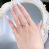 2025 S925 Silber 8x11mm Dicker Quadratischer Ring mit Weißer Eisblumen-Schliff, Zargenfassung und Hochkohlenstoff-Diamant
