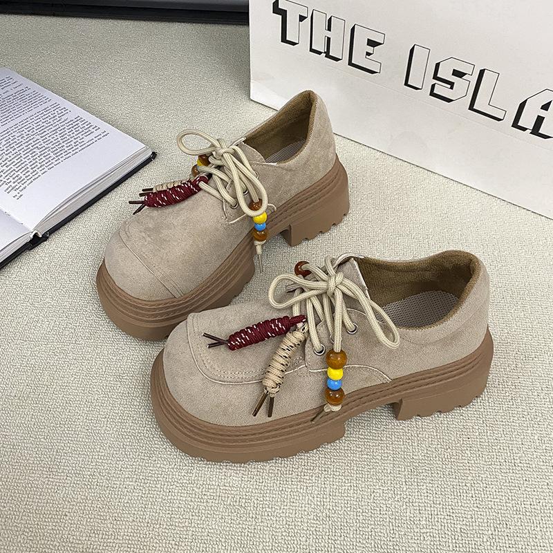 Muffin-Schuhe Damen Plateau mattes Leder 2025 Herbst neue Einzelschuhe kleine Höhenzunahme Freizeitschuhe Slipper kleine Lederschuhe