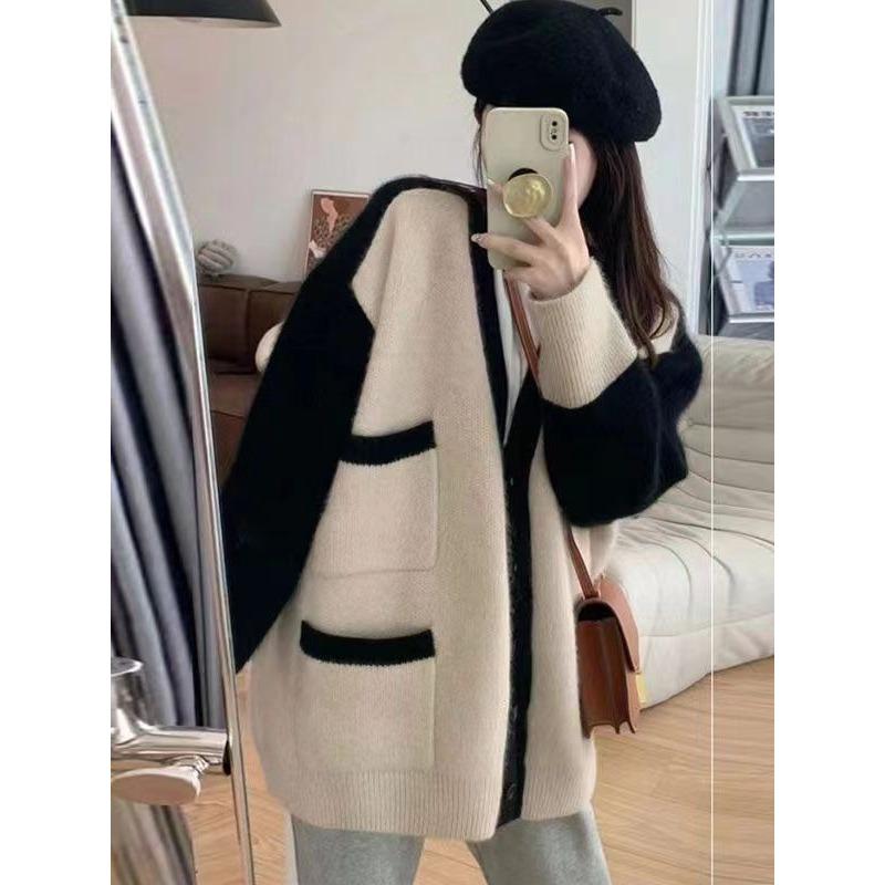 

Осень и зима новый воротник свободный контрастный цвет универсальный уменьшающий возраст вязаный кардиган модный свитер средней длины куртка женская one size fits all бежевый