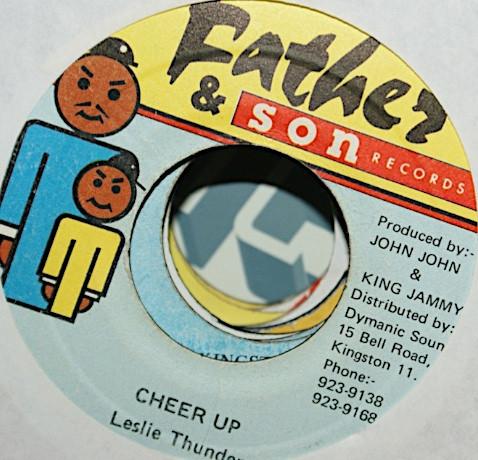 

7inch Record LESLIE THUNDER Cheer Up NONE Father Son Re Jamaica Reggae Ska Dub Used