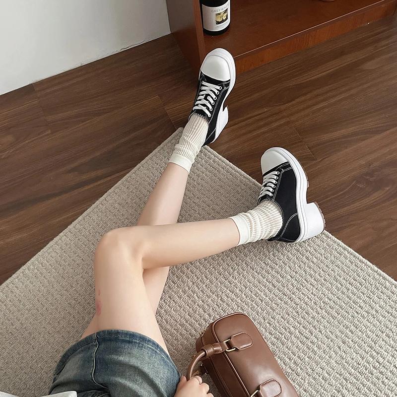 

Большие размеры высокие парусиновые туфли новые ретро толстый каблук круглый носок шнуровка высокая посадка толстая подошва парусиновые туфли для женщин 38