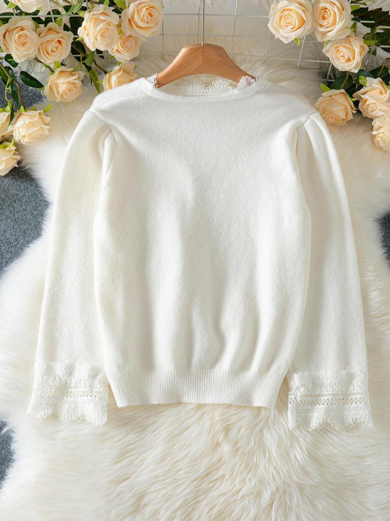 Elegant Lace Patchwork V-neck Knit Cardigan - Autumn Fashion for Women