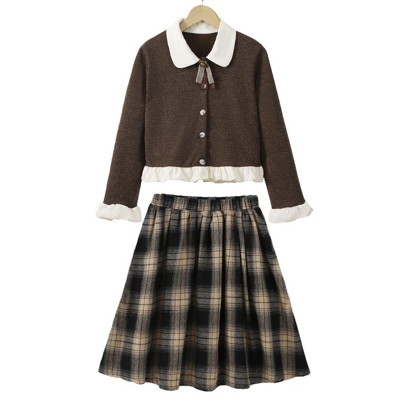 

Girls Fashionable Checkered Half-length Skirt Set for Spring and Autumn, Children s Casual Knit Cardigan Coat Set of Two Pieces 120cm темно-коричневого