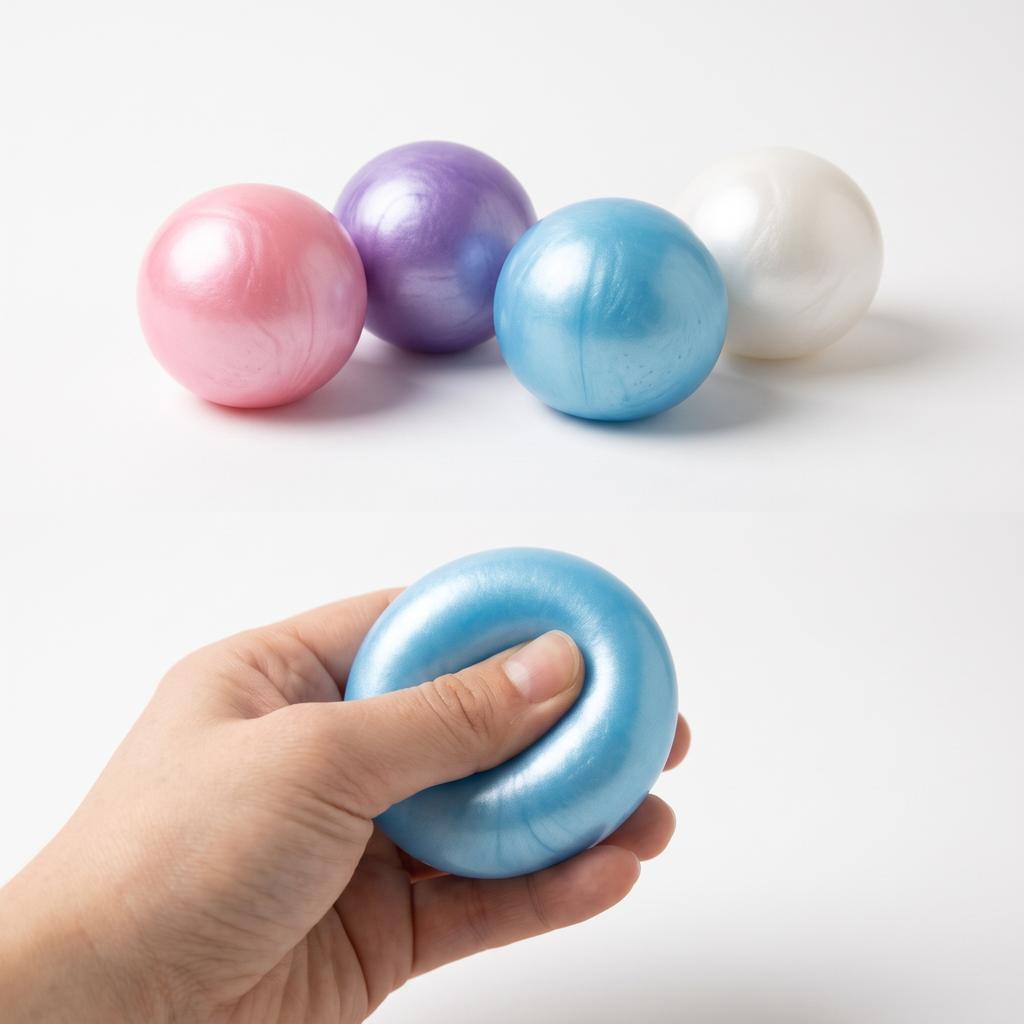 Perlmuttfarbener Stressball für Spaß und Entspannung