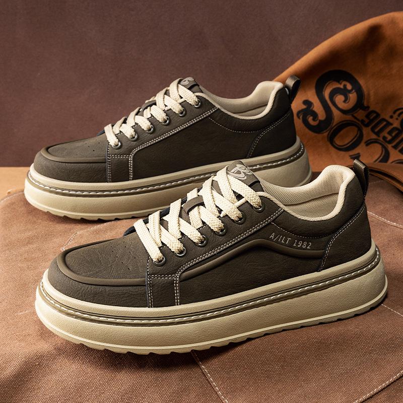 Men's Platform Casual Shoes 2026 Autumn New Outdoor Comfortable Cross Tied Board Shoes Fashion Vintage Height Increase Sneakers