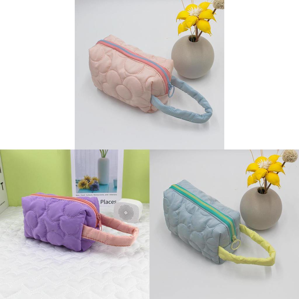 Large Capacity Makeup Bag With Breathable Polyester For Womens Daily Use
