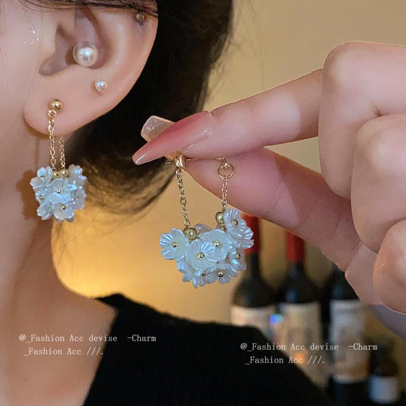 Silver Needle Pearl Flower Tassel Earrings Retro Sweet Temperament Earrings Fashion Versatile Premium Earrings Women