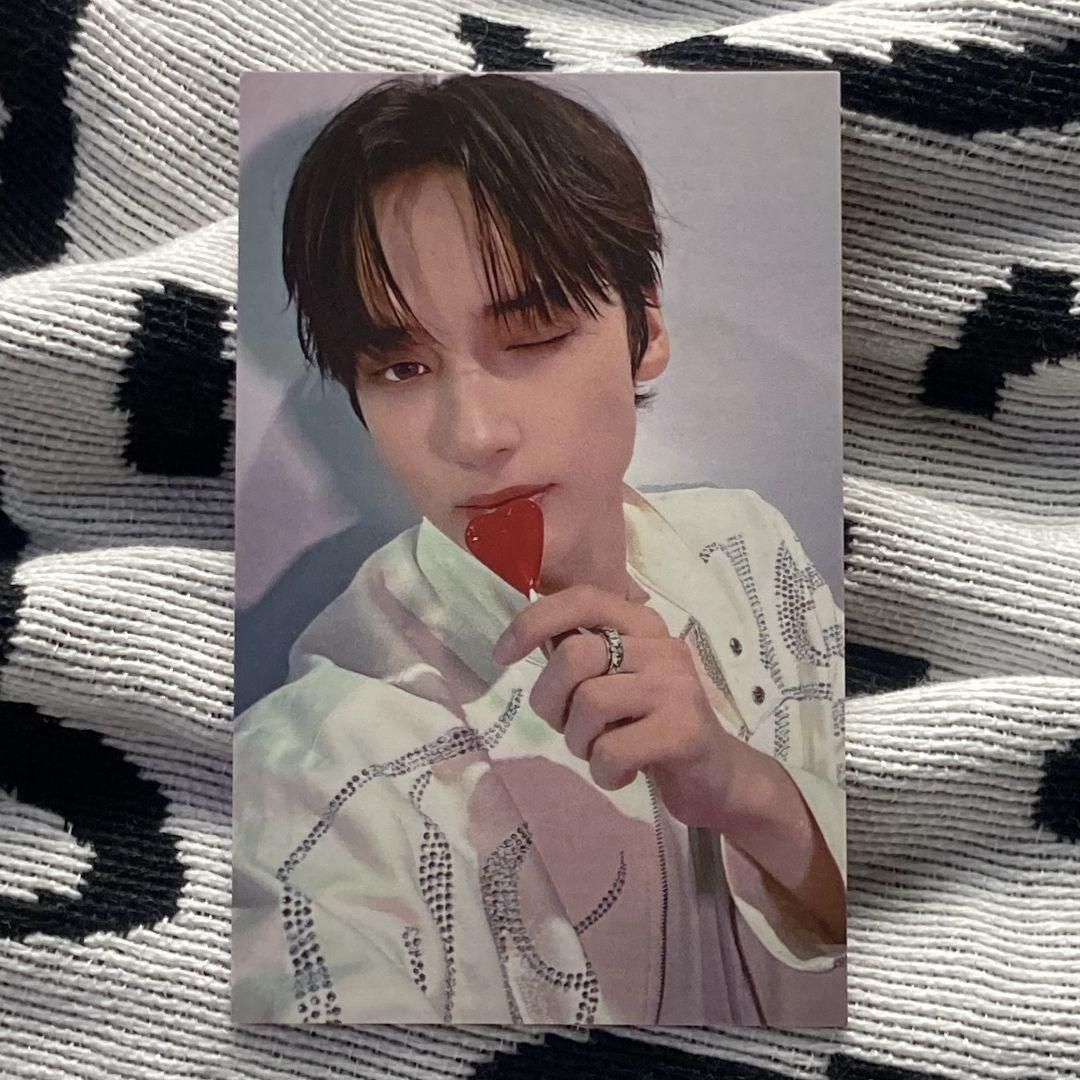 

[USED] TXT Love Language Pre-recorded Hueningkai Sanok Trading Card