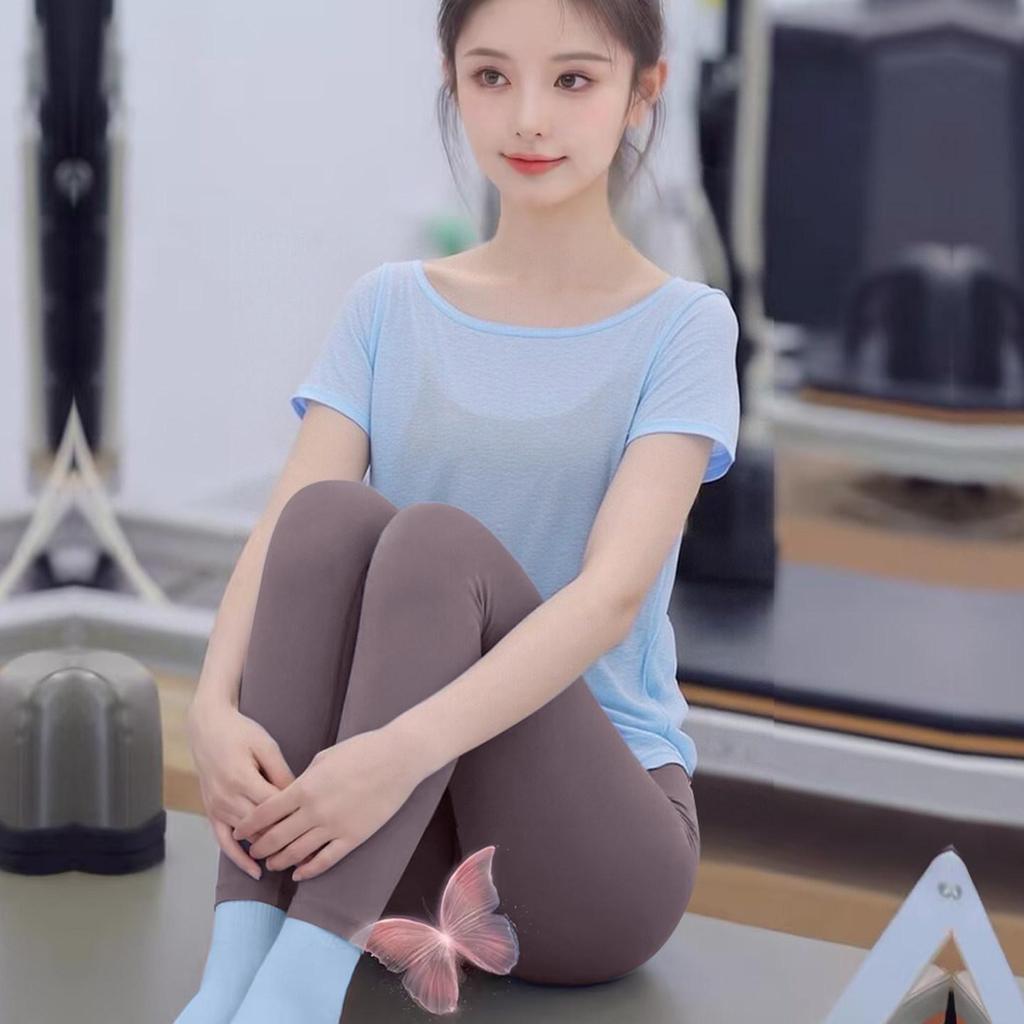 Yoga Set: Quick-Drying Short-Sleeved Fitness Cover-Up for Women, Ideal for Outdoor Pilates (2026)
