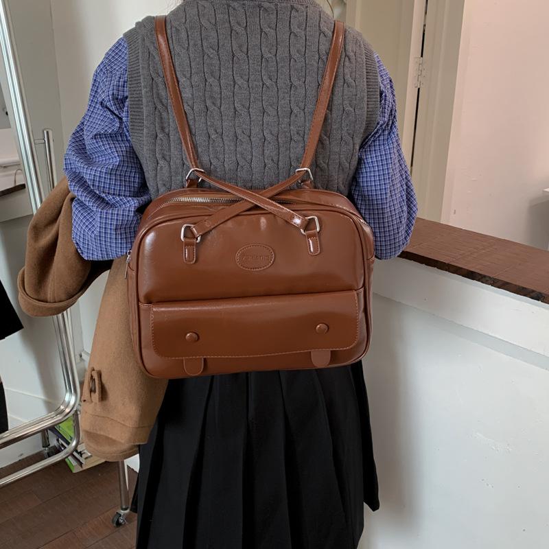College style student class foreign style leather casual versatile shoulder portable 2025 autumn and winter women's backpack bag