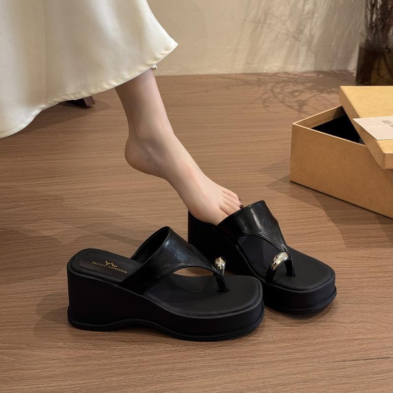 Thick-soled Height-increasing Shoes Women's Shoes Flip-flops New Wedge Heels High-heeled Sandals