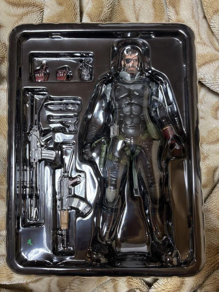 [USED] Play Arts Kai Metal Gear Solid V Snake Sneaking Suit ver.