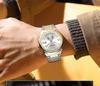 CURREN 8471 Men's Quartz Calendar Watch
