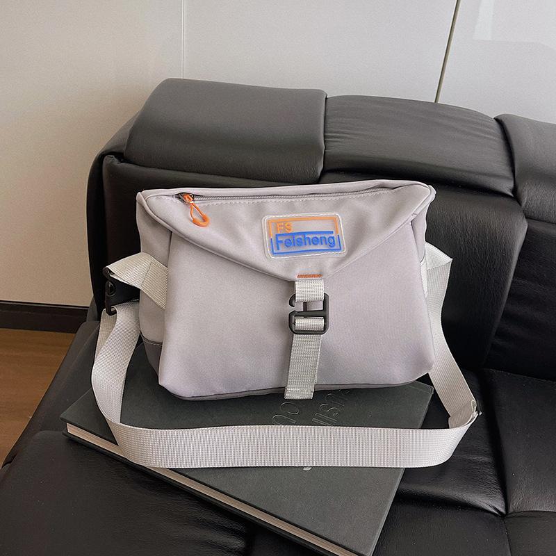 Japanese Satchel Tooling Shoulder Messenger Bag for Men and Women Commuting Joker DailyWear Light Small Bag Mobile Phone Bag Outside Tide