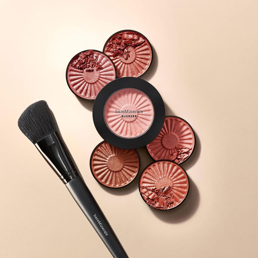 bareMinerals bareMinerals Blooming Cheek Brush