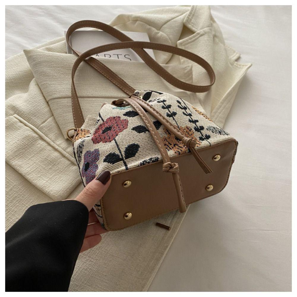 Modische Leinenstoff Eimer Tasche Blumenmuster Verstellbarer Kordelzug Schultertasche Ethnischer Stil Umhängetasche Damenmode