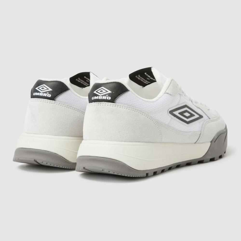 Umbro Unisex Grizzly Uq123ccu11wht