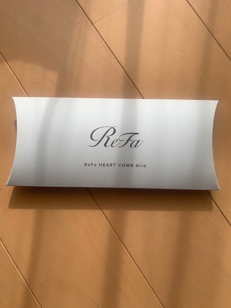 Refa Heart Comb Aira