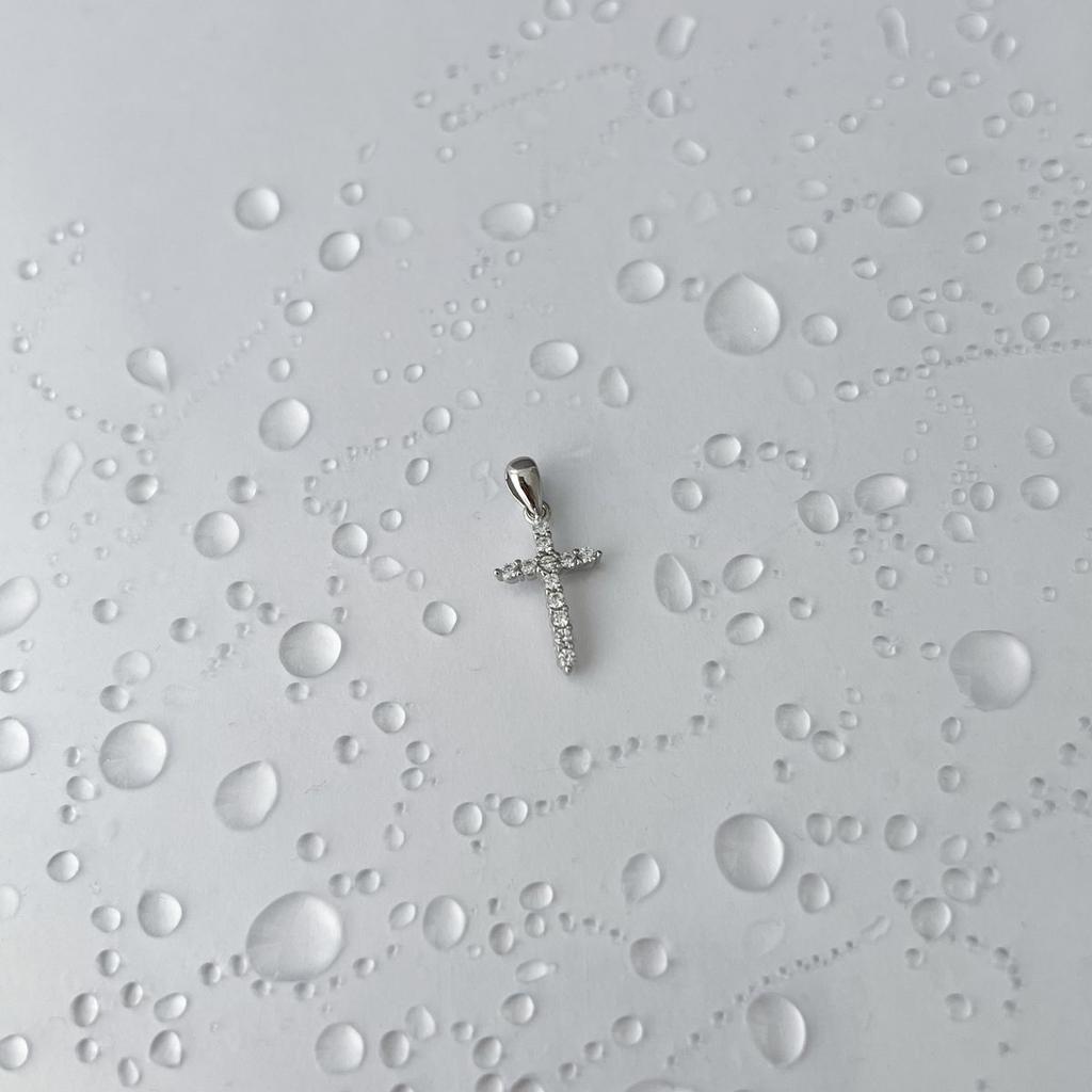 Silver Cross with Cubic Zirkonia (2143994)