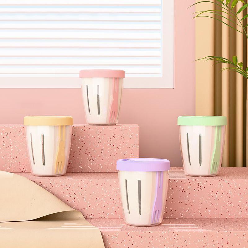 Pp+Silicone Fruit Cup Compartments Leak-Proof With Draining Salad Cup Portable Snack Parfait Containers For Women