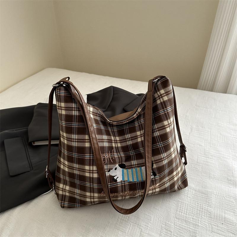 Stylish And Trendy Large Capacity Tote Backpack For Women In Chic Plaid Designs