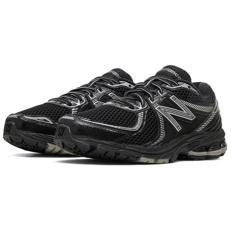 New Balance 860v2 Black Silver Sneakers ML860XC